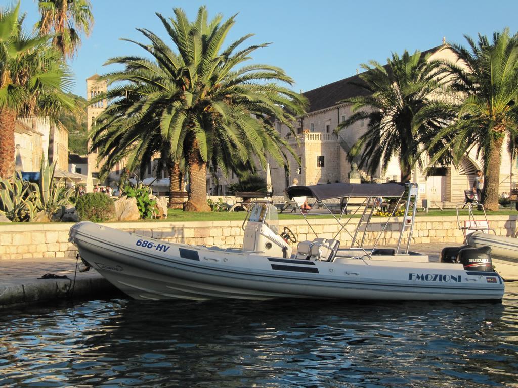 Boutique Apartments Seputic Hvar Town Esterno foto