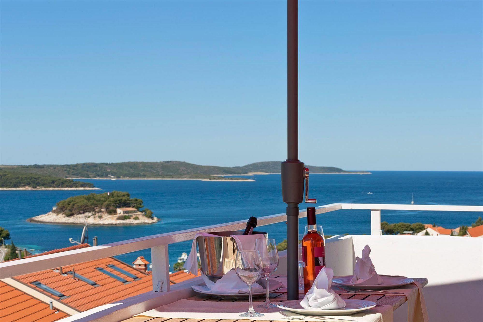 Boutique Apartments Seputic Hvar Town Esterno foto
